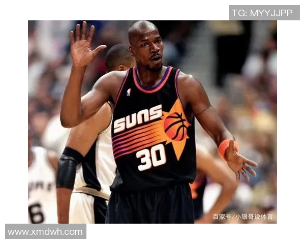 亚历克斯卡鲁索的篮球之路:从默默无闻到NBA明星的成长历程